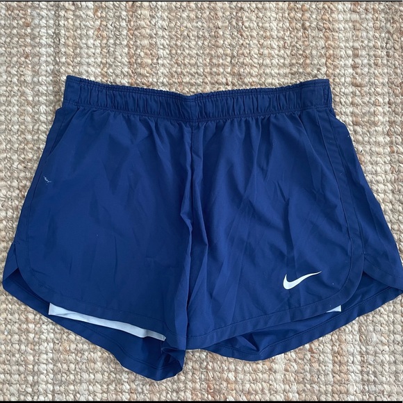 Nike tracker shorts - Blue - Picture 1 of 3